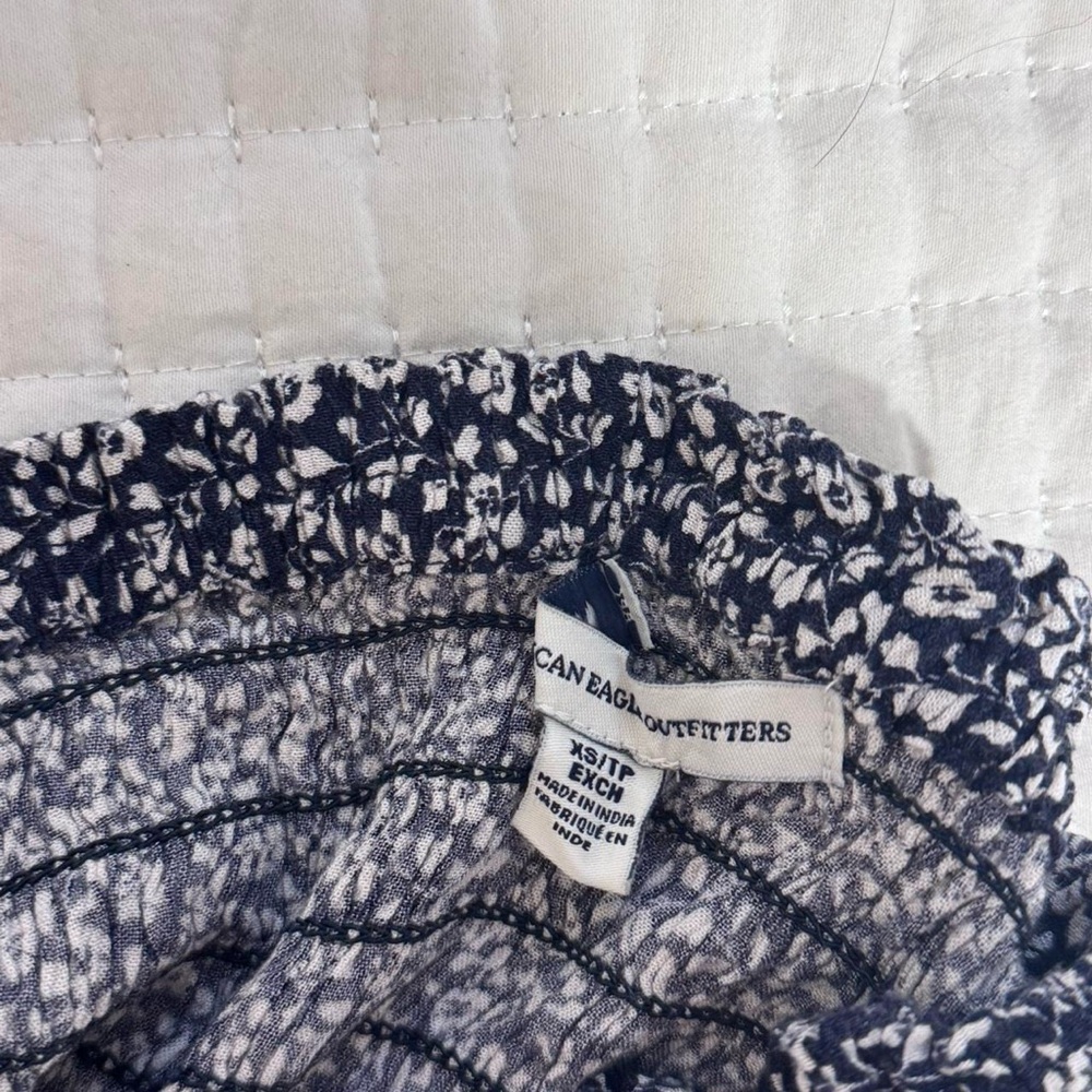 Crop Top - Picture 6 of 7